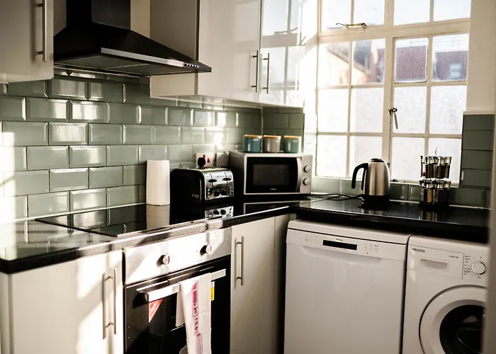 Urban Escape Stylish 3Bedroom In Watford Center