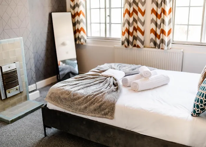 Urban Escape Stylish 3Bedroom In Watford Center
